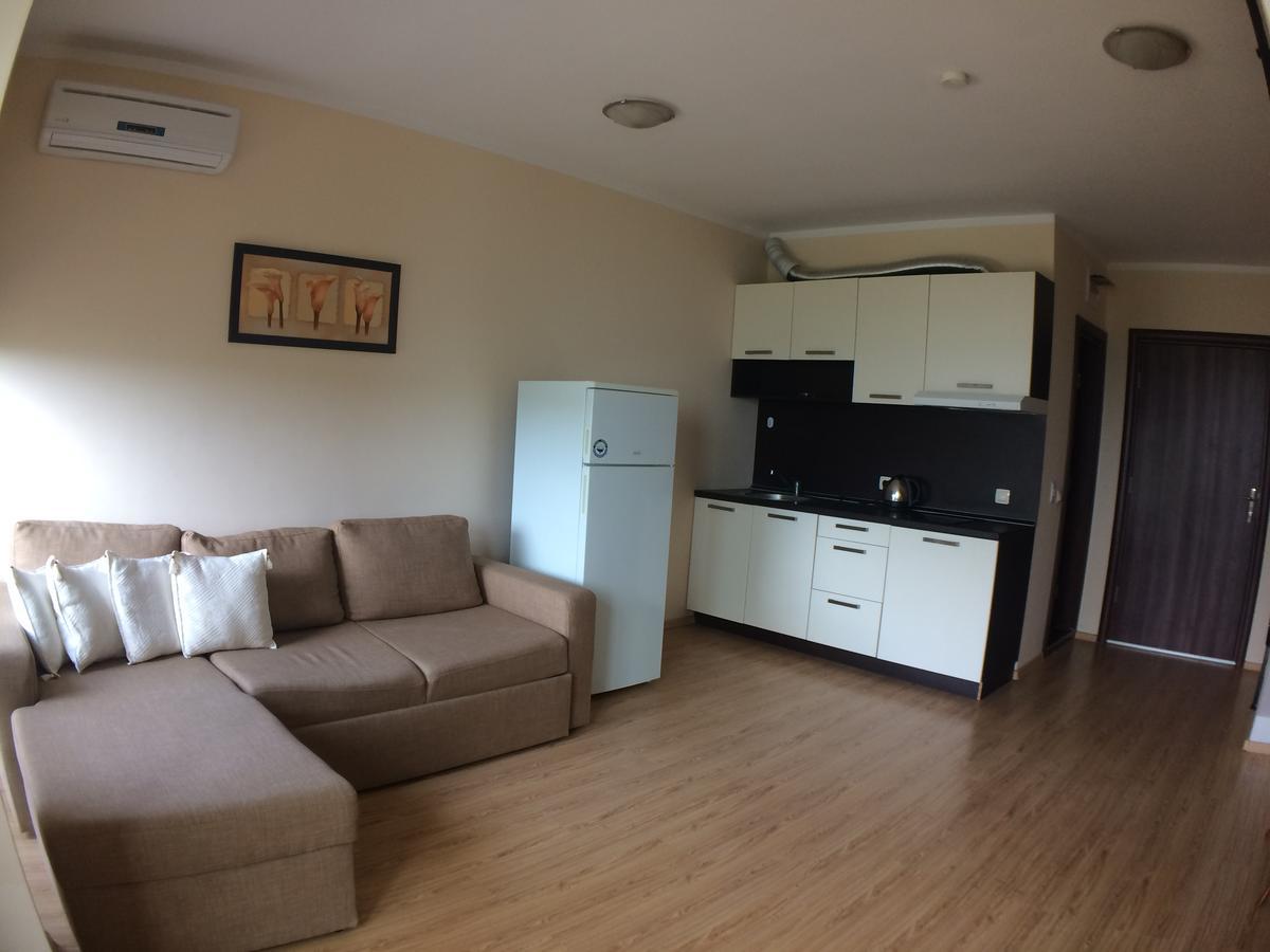 Chateau Del Marina Penthouses 内塞伯尔 外观 照片